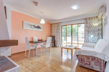 Apartamentos Obrador Colonia de Sant Jordi Esterno foto